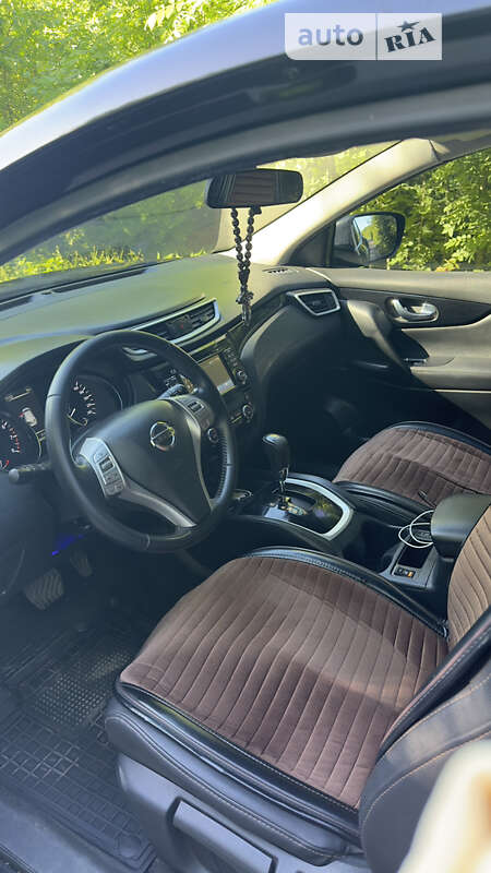 Внедорожник / Кроссовер Nissan Qashqai 2016 в Голованевске