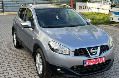 Позашляховик / Кросовер Nissan Qashqai 2010 в Луцьку