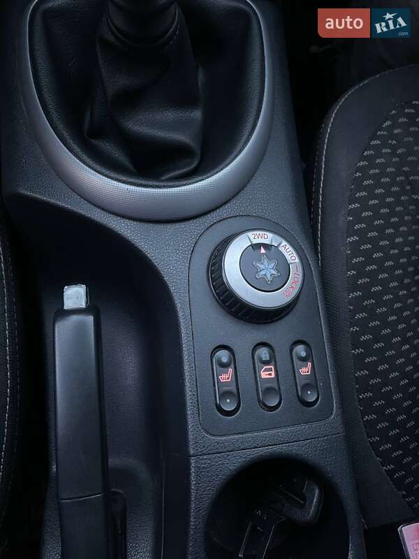 Позашляховик / Кросовер Nissan Qashqai 2008 в Львові