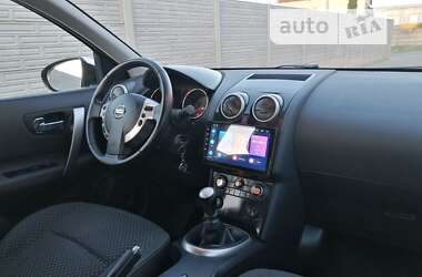 Позашляховик / Кросовер Nissan Qashqai 2009 в Рівному