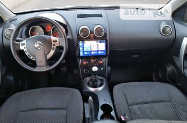 Позашляховик / Кросовер Nissan Qashqai 2009 в Рівному