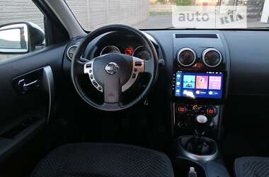 Позашляховик / Кросовер Nissan Qashqai 2009 в Рівному