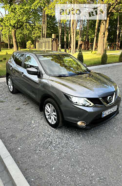 Внедорожник / Кроссовер Nissan Qashqai 2015 в Славуте