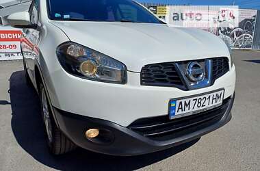 Позашляховик / Кросовер Nissan Qashqai 2010 в Звягелі