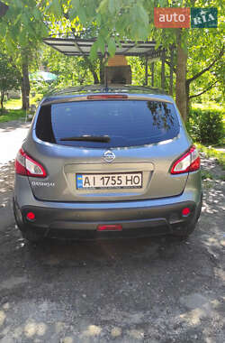 Внедорожник / Кроссовер Nissan Qashqai 2012 в 
