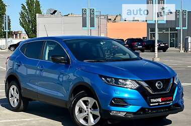 Внедорожник / Кроссовер Nissan Qashqai 2020 в Киеве