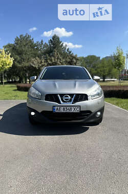 Внедорожник / Кроссовер Nissan Qashqai 2011 в Днепре