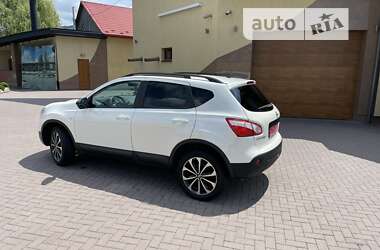 Позашляховик / Кросовер Nissan Qashqai 2013 в Виноградові