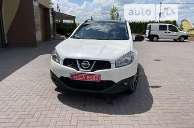 Позашляховик / Кросовер Nissan Qashqai 2013 в Виноградові