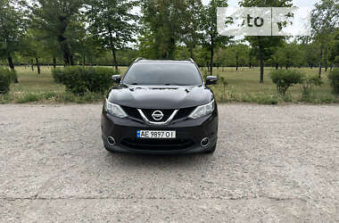 Внедорожник / Кроссовер Nissan Qashqai 2014 в Кривом Роге