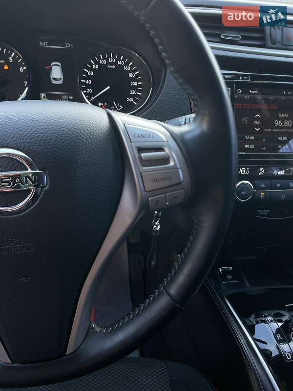 Внедорожник / Кроссовер Nissan Qashqai 2016 в Софиевской Борщаговке