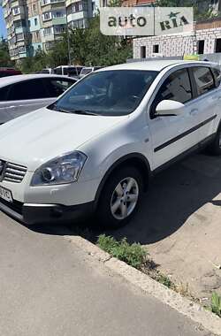 Позашляховик / Кросовер Nissan Qashqai 2009 в Полтаві