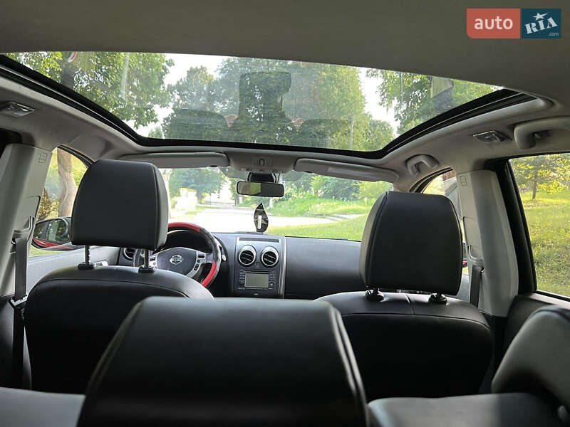 Позашляховик / Кросовер Nissan Qashqai 2013 в Кременці