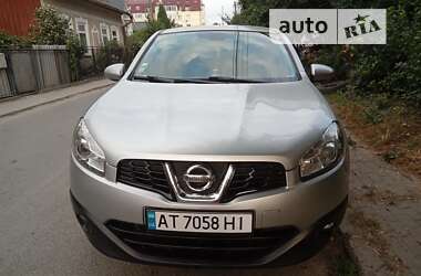 Внедорожник / Кроссовер Nissan Qashqai 2010 в Ивано-Франковске