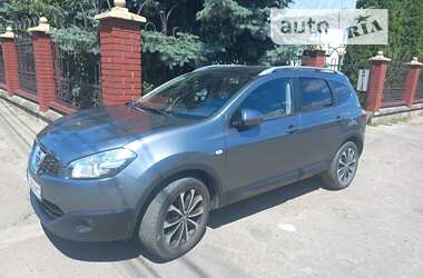 Позашляховик / Кросовер Nissan Qashqai 2013 в Львові