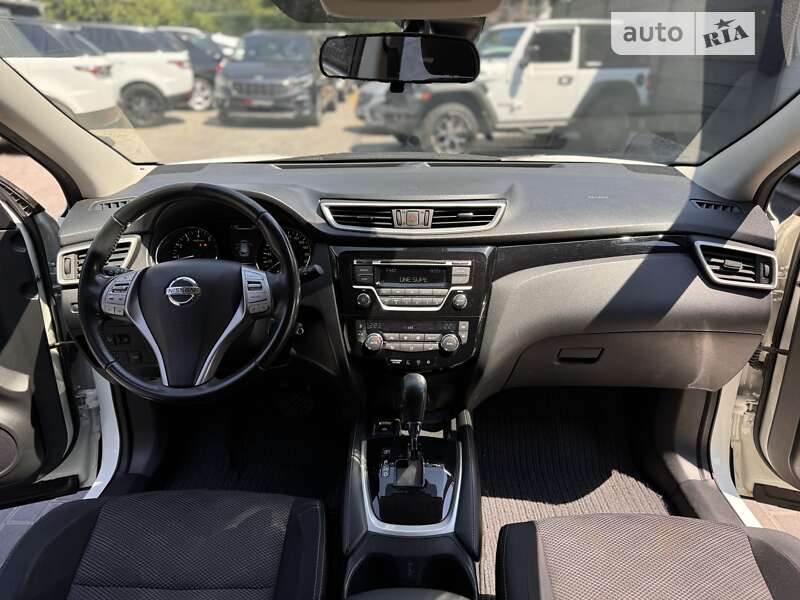 Внедорожник / Кроссовер Nissan Qashqai 2015 в Одессе