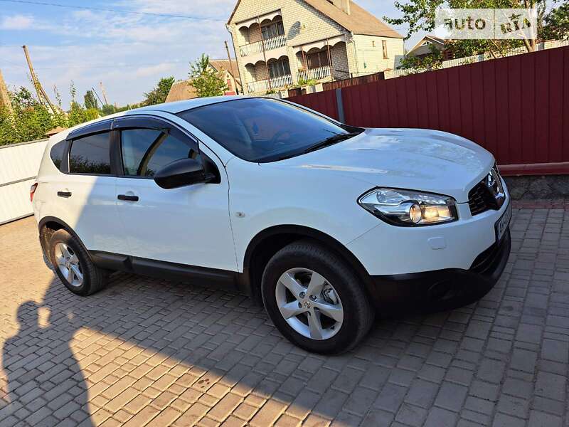 Внедорожник / Кроссовер Nissan Qashqai 2013 в Романове