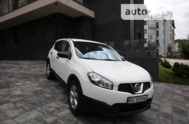 Позашляховик / Кросовер Nissan Qashqai 2010 в Бориславі