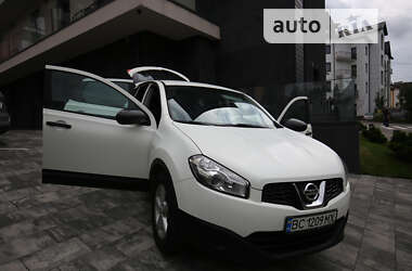 Позашляховик / Кросовер Nissan Qashqai 2010 в Бориславі