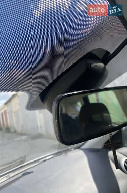 Внедорожник / Кроссовер Nissan Qashqai 2012 в 