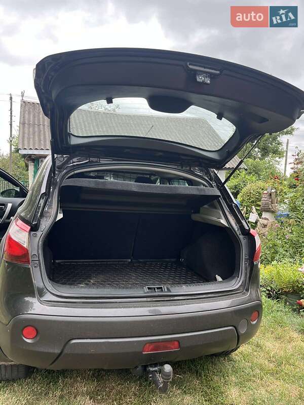 Nissan Qashqai 2011