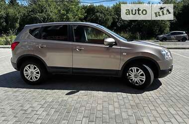 Внедорожник / Кроссовер Nissan Qashqai 2009 в Львове