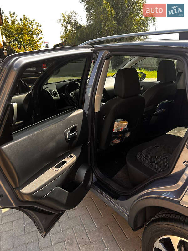 Позашляховик / Кросовер Nissan Qashqai 2009 в Кам'янець-Подільському