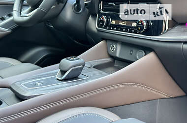 Внедорожник / Кроссовер Nissan Qashqai 2024 в 