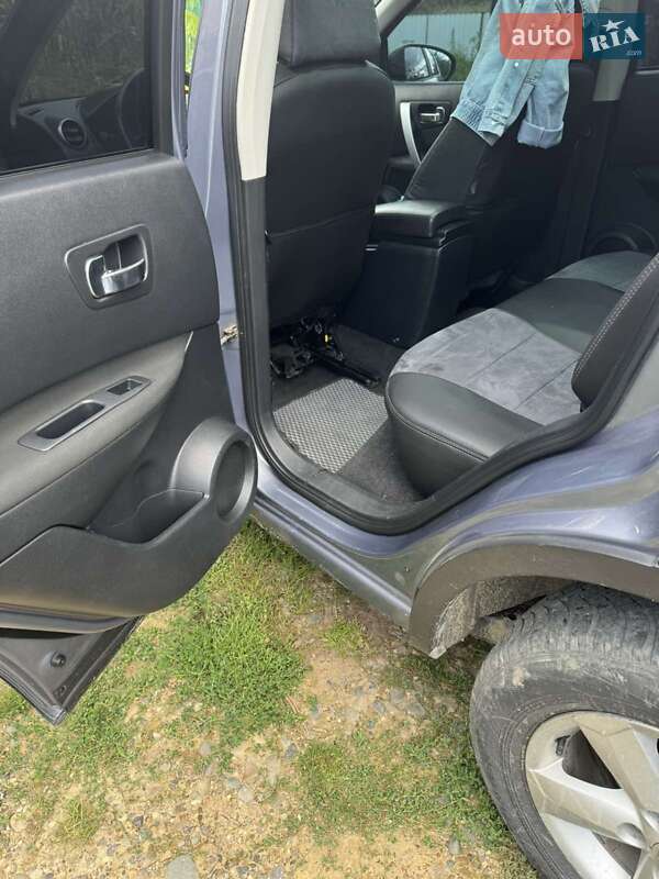 Позашляховик / Кросовер Nissan Qashqai 2008 в Сторожинці
