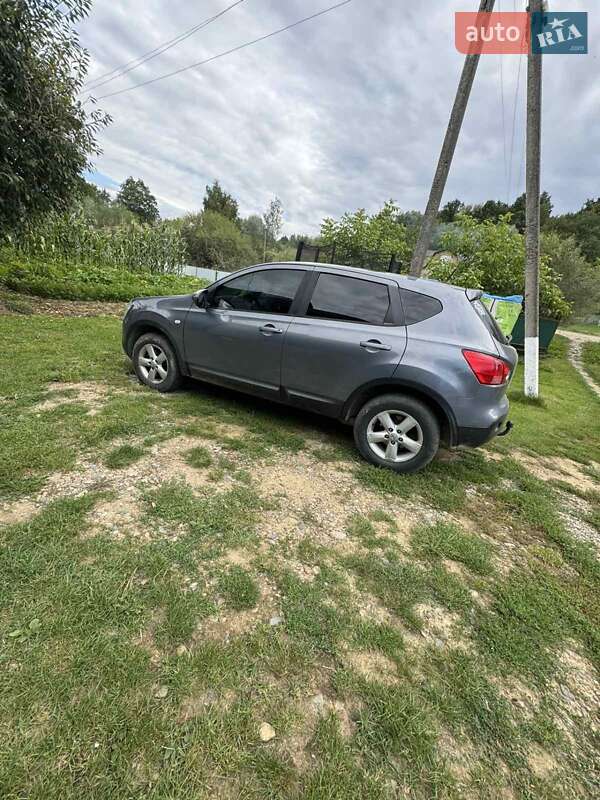 Позашляховик / Кросовер Nissan Qashqai 2008 в Сторожинці
