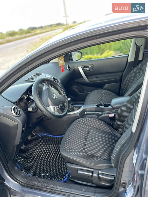 Внедорожник / Кроссовер Nissan Qashqai 2008 в Хусте