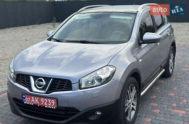 Позашляховик / Кросовер Nissan Qashqai 2011 в 