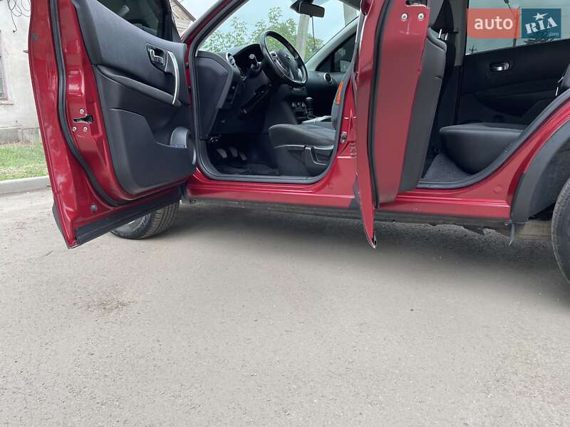 Позашляховик / Кросовер Nissan Qashqai 2012 в Олександрії