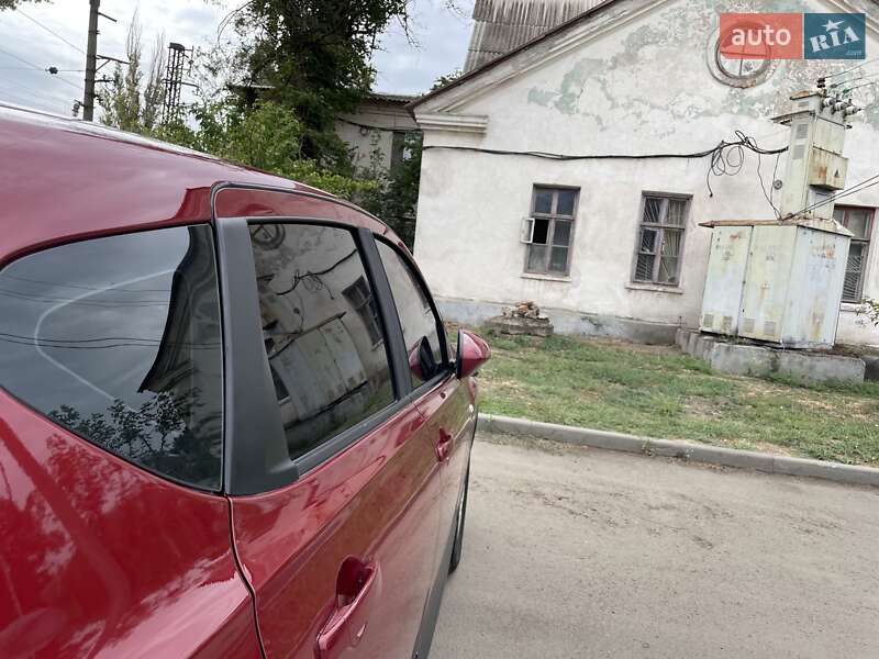 Позашляховик / Кросовер Nissan Qashqai 2012 в Олександрії