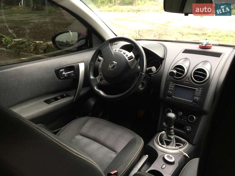 Позашляховик / Кросовер Nissan Qashqai 2012 в Олександрії