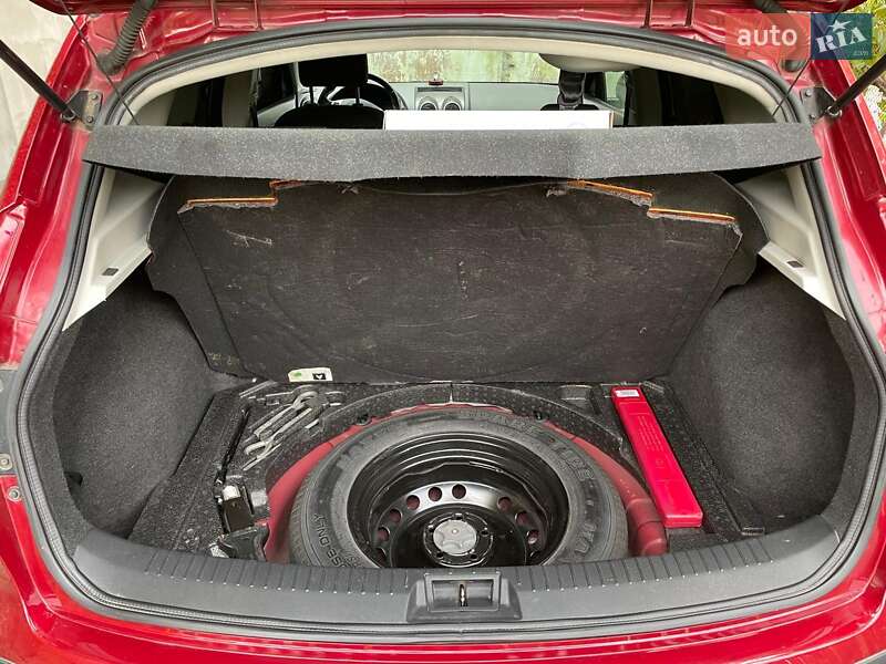 Позашляховик / Кросовер Nissan Qashqai 2012 в Олександрії