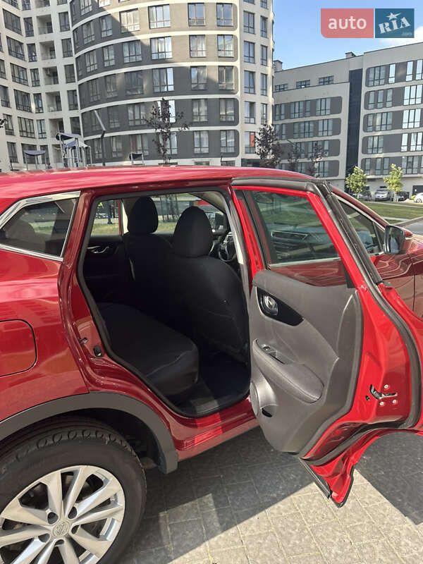 Внедорожник / Кроссовер Nissan Qashqai 2017 в Львове