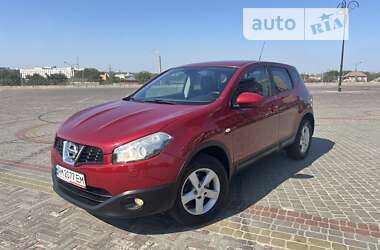 Позашляховик / Кросовер Nissan Qashqai 2010 в Харкові