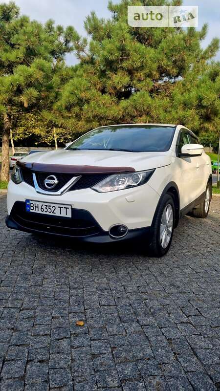 Позашляховик / Кросовер Nissan Qashqai 2014 в Одесі