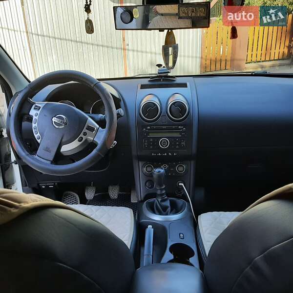 Внедорожник / Кроссовер Nissan Qashqai 2009 в Монастыриске