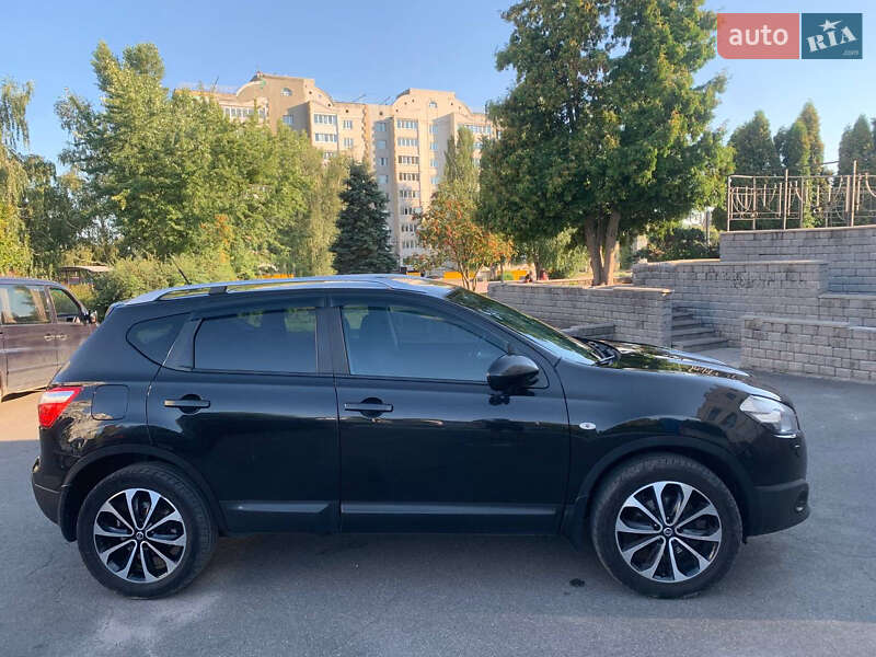 Внедорожник / Кроссовер Nissan Qashqai 2012 в Киеве