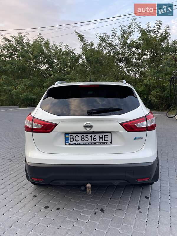 Позашляховик / Кросовер Nissan Qashqai 2014 в Львові