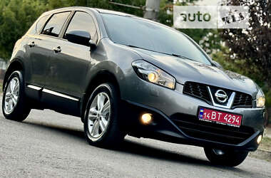 Позашляховик / Кросовер Nissan Qashqai 2012 в Калуші