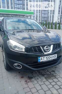 Позашляховик / Кросовер Nissan Qashqai 2011 в Івано-Франківську