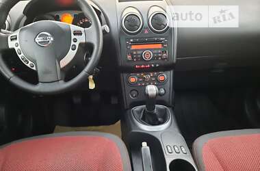 Внедорожник / Кроссовер Nissan Qashqai 2009 в Полтаве