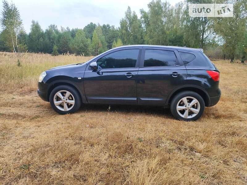 Позашляховик / Кросовер Nissan Qashqai 2008 в Чернігові