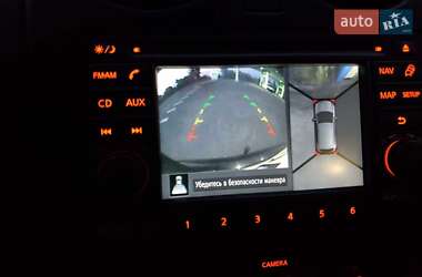 Внедорожник / Кроссовер Nissan Qashqai 2012 в 