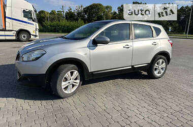 Внедорожник / Кроссовер Nissan Qashqai 2010 в Радивилове