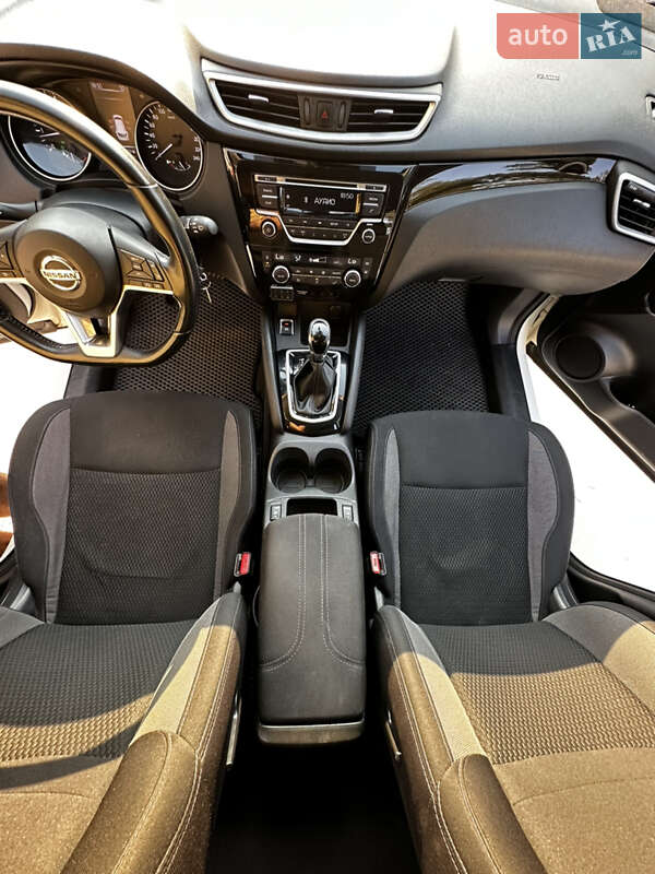 Внедорожник / Кроссовер Nissan Qashqai 2018 в Ирпене