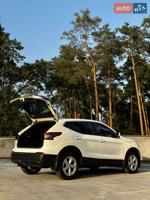 Внедорожник / Кроссовер Nissan Qashqai 2018 в Ирпене